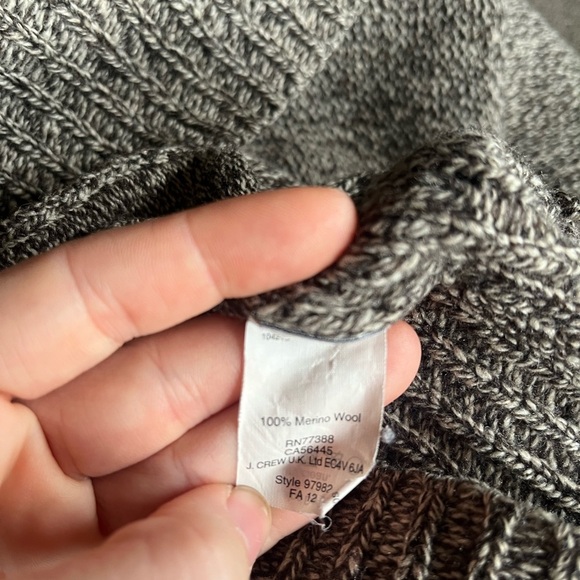 Wallace shawl cardigan merino wool - Picture 6 of 7